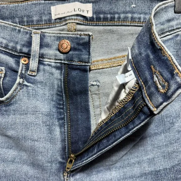 LOFT The Kick Crop Raw Hem High Rise Jeans Light Wash Women's Size 2/26 - Picture 5 of 10
